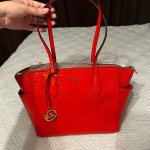 michael kors purse